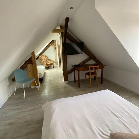 L'Annexe Du Chateau De Saint Genix Eksteriør billede