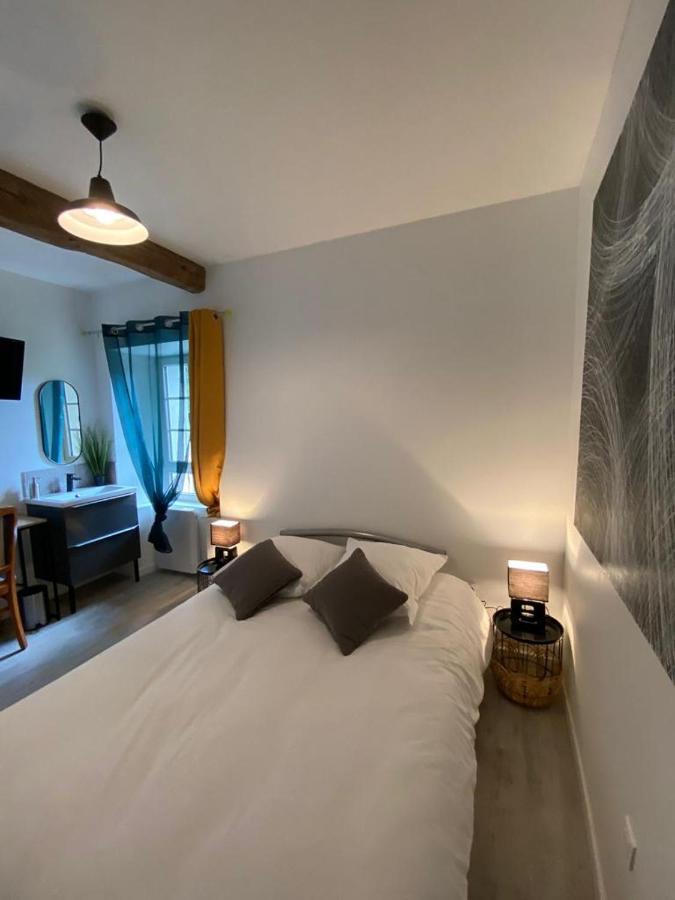 L'Annexe Du Chateau De Saint Genix Eksteriør billede